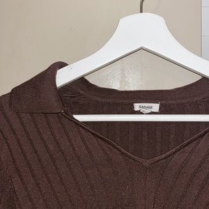 dark brown ribbed collared top